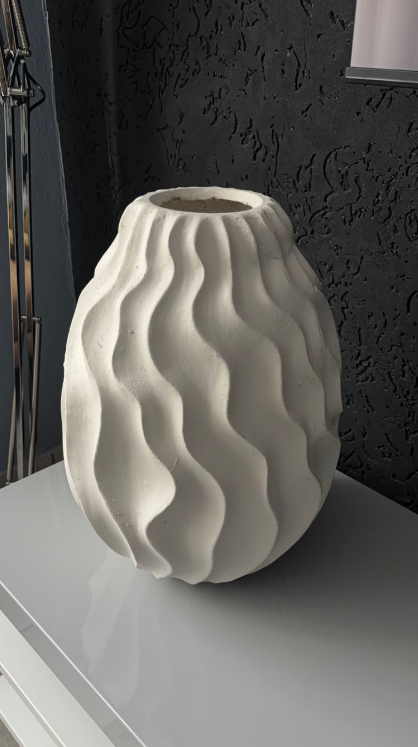 Vase & Decorative Vase
